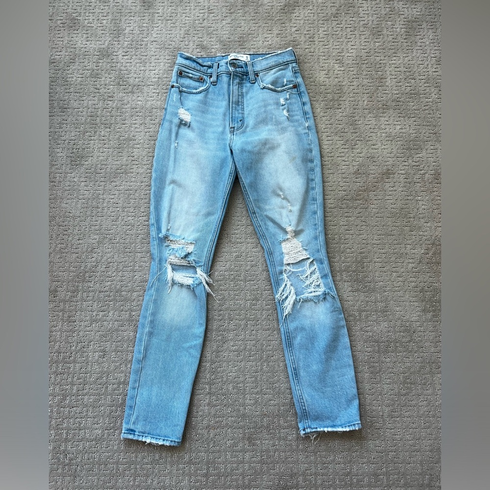 Abercrombie & Fitch The Skinny High Rise Light Washed Distressed Jeans